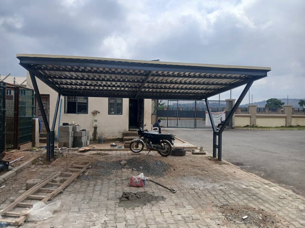 Custom Metallic Car Park Structure Fabrication