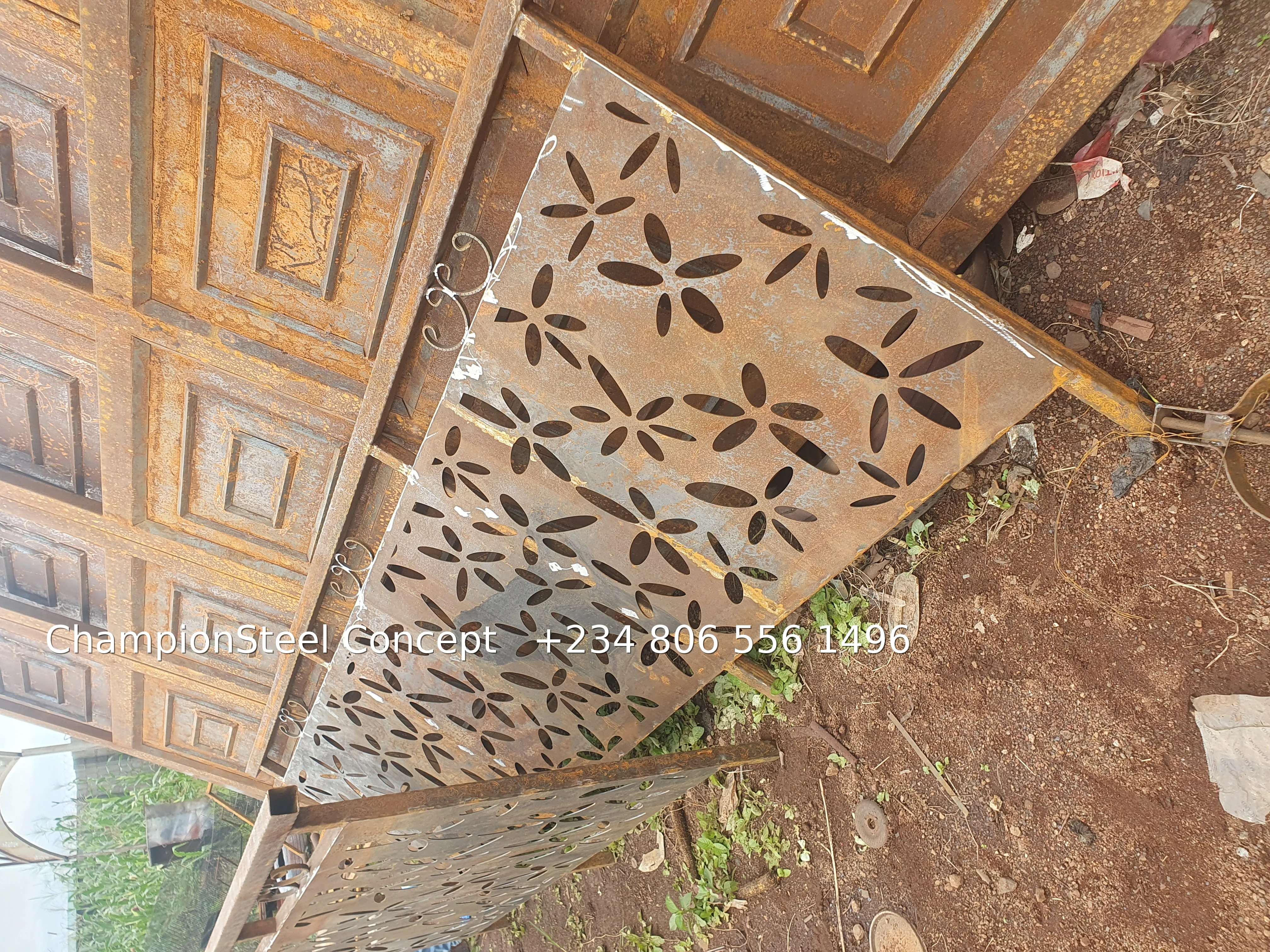 Ornate Laser-Cut Floral Pattern Steel Gate Panels – Elegant Rustic Brown Decorative Security Gate